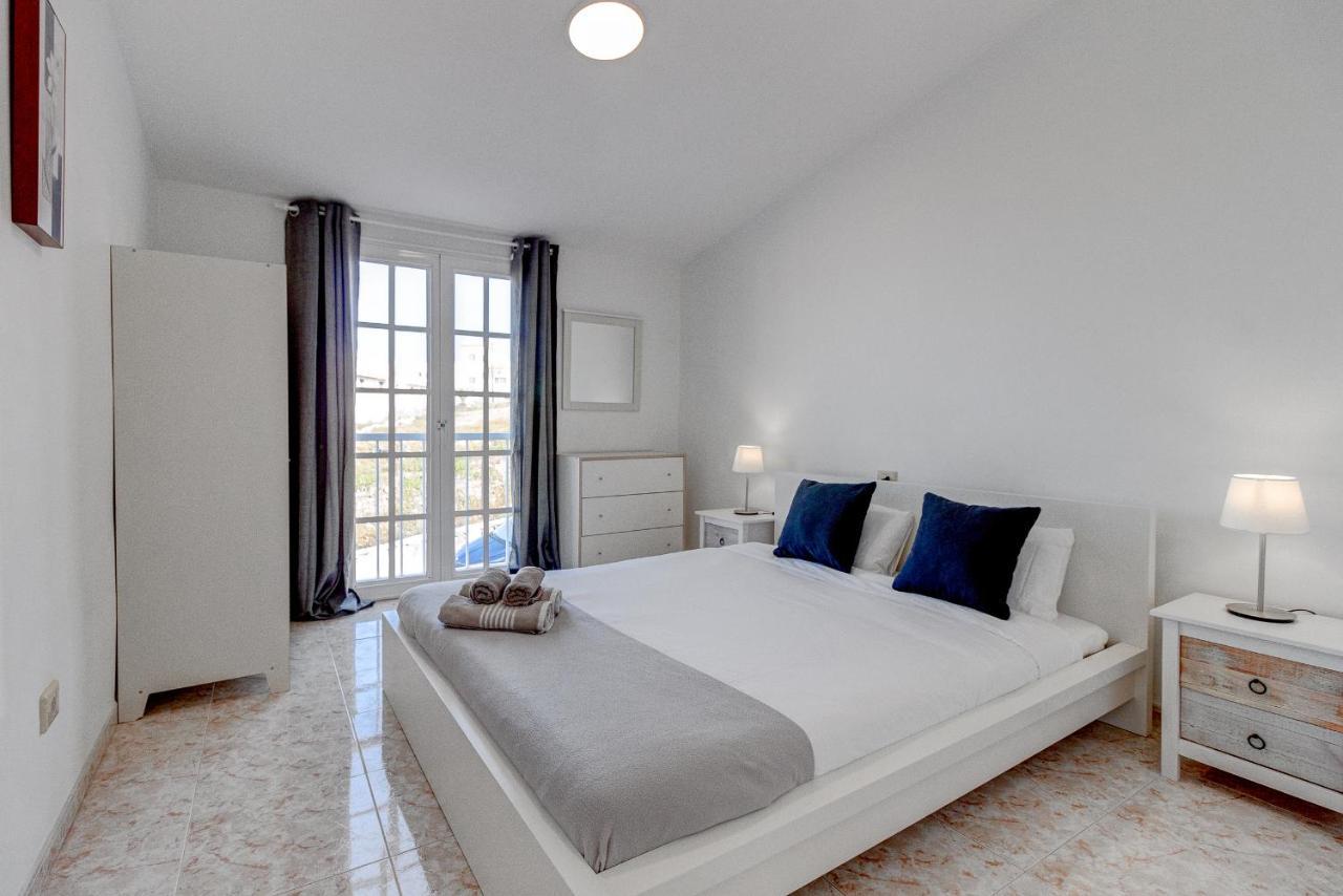 Bonita Casa Nina Con Jacuzzi By Paramount Holidays Playa de San Juan  Exterior photo