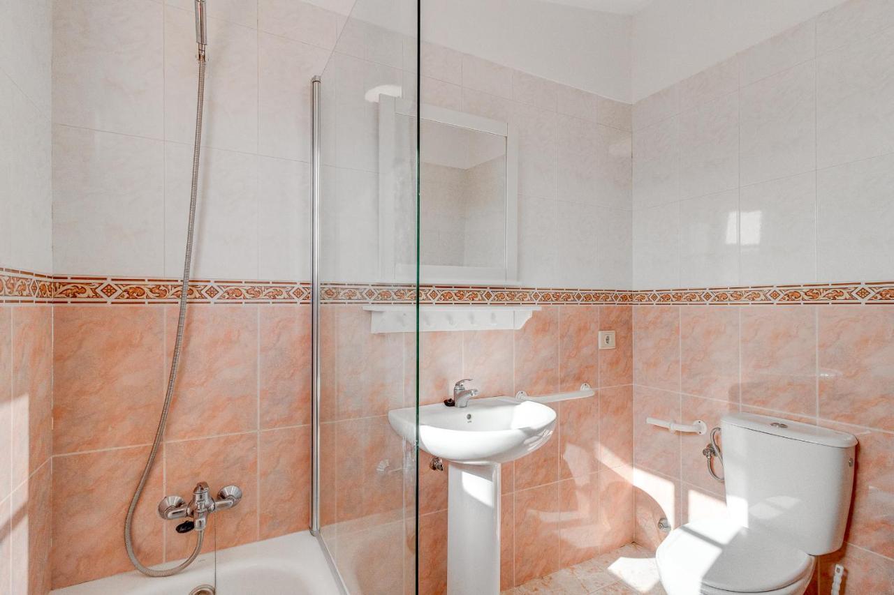 Bonita Casa Nina Con Jacuzzi By Paramount Holidays Playa de San Juan  Exterior photo